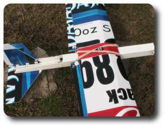  One aileron servo is used.