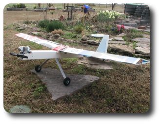  The plans call for 5 inches of dihedral, but I glued the spars together wrong.