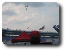  Oh, it's the sky divers before the IRL race